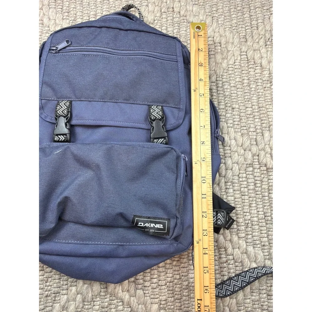 Dakine Backpack Navy Blue One Size Geometric Straps Striped Lining Y2K